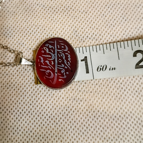 Vintage Silver Red Agate Etched Stone Middle Eastern Prayer Pendant 24" Chain - Picture 9 of 9